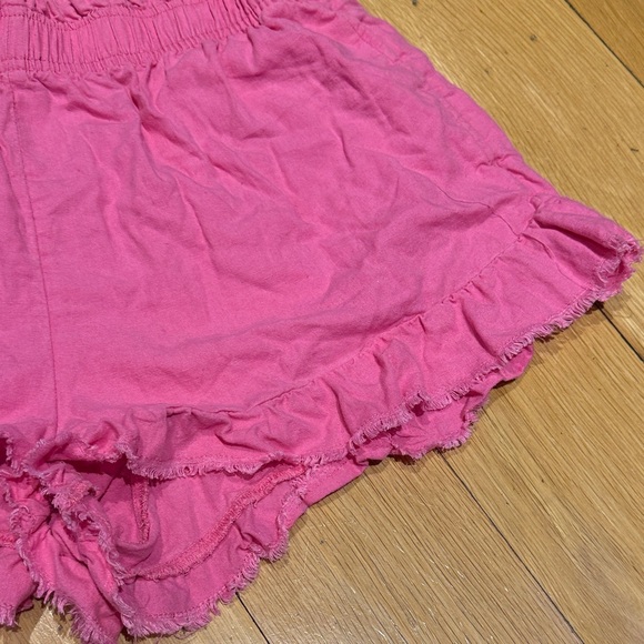 Aerie Vibrant Pink Ruffle Hem Shorts - Picture 5 of 7